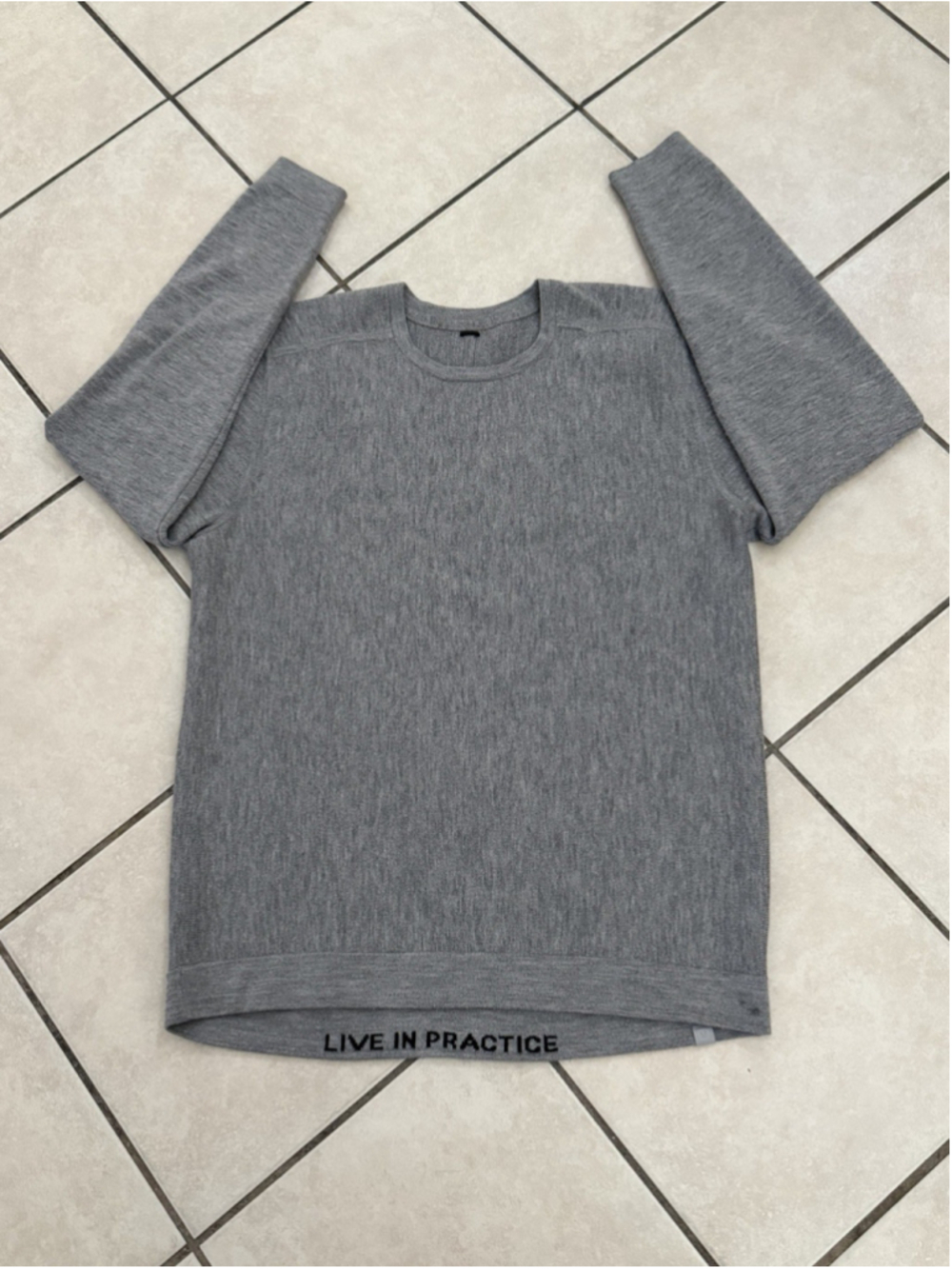 Lululemon Alpine Air Crew Sweater Men’s Gray Merino Wool Long Sleeve Size Large